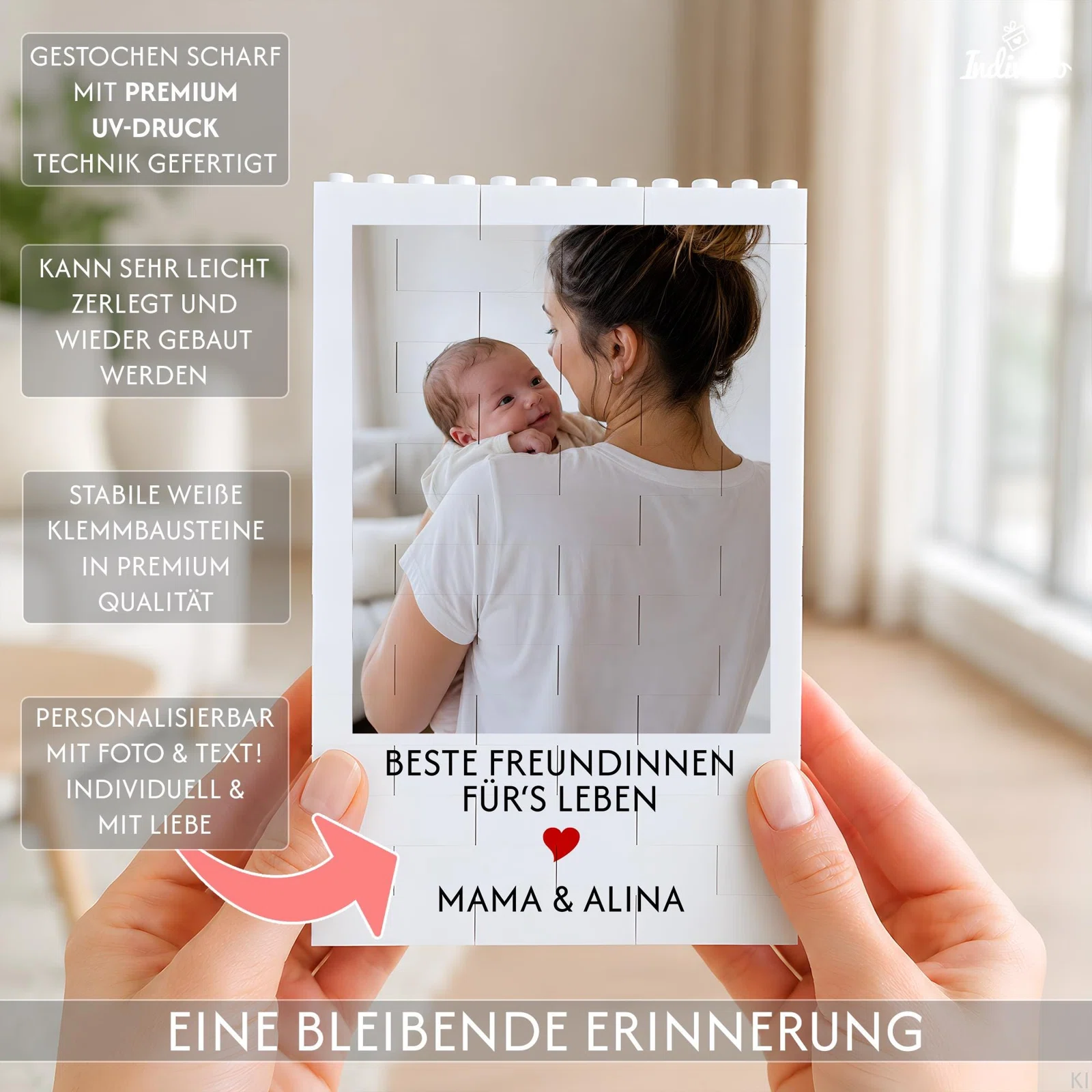 Infografik zu einem personalisierbaren Fotobild aus weißen Klemmbausteinen: UV-Druck mit Foto, Wunschtext und Herzmotiv. Das rechteckige Bild lässt sich zerlegen und wieder zusammensetzen.